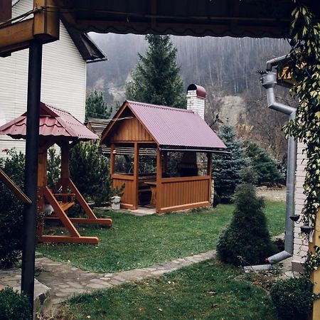 Cottage Nezabudka 亚列姆切 外观 照片